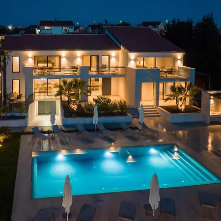 Laresidenza Istria Apartment *