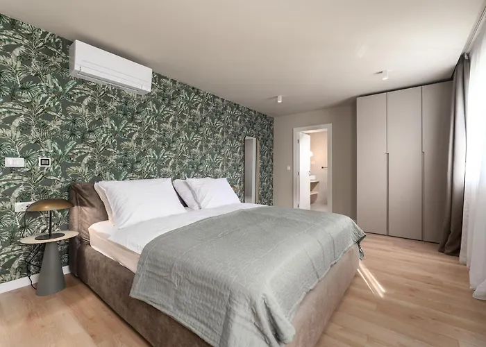 Laresidenza Istria * פורץ