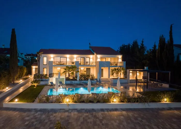 Laresidenza Istria Apartment *